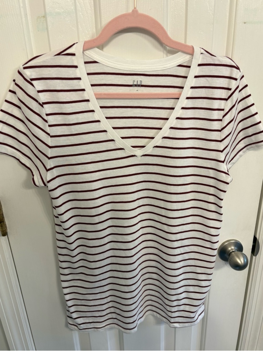 GAP White Tee with Burgundy Stripes